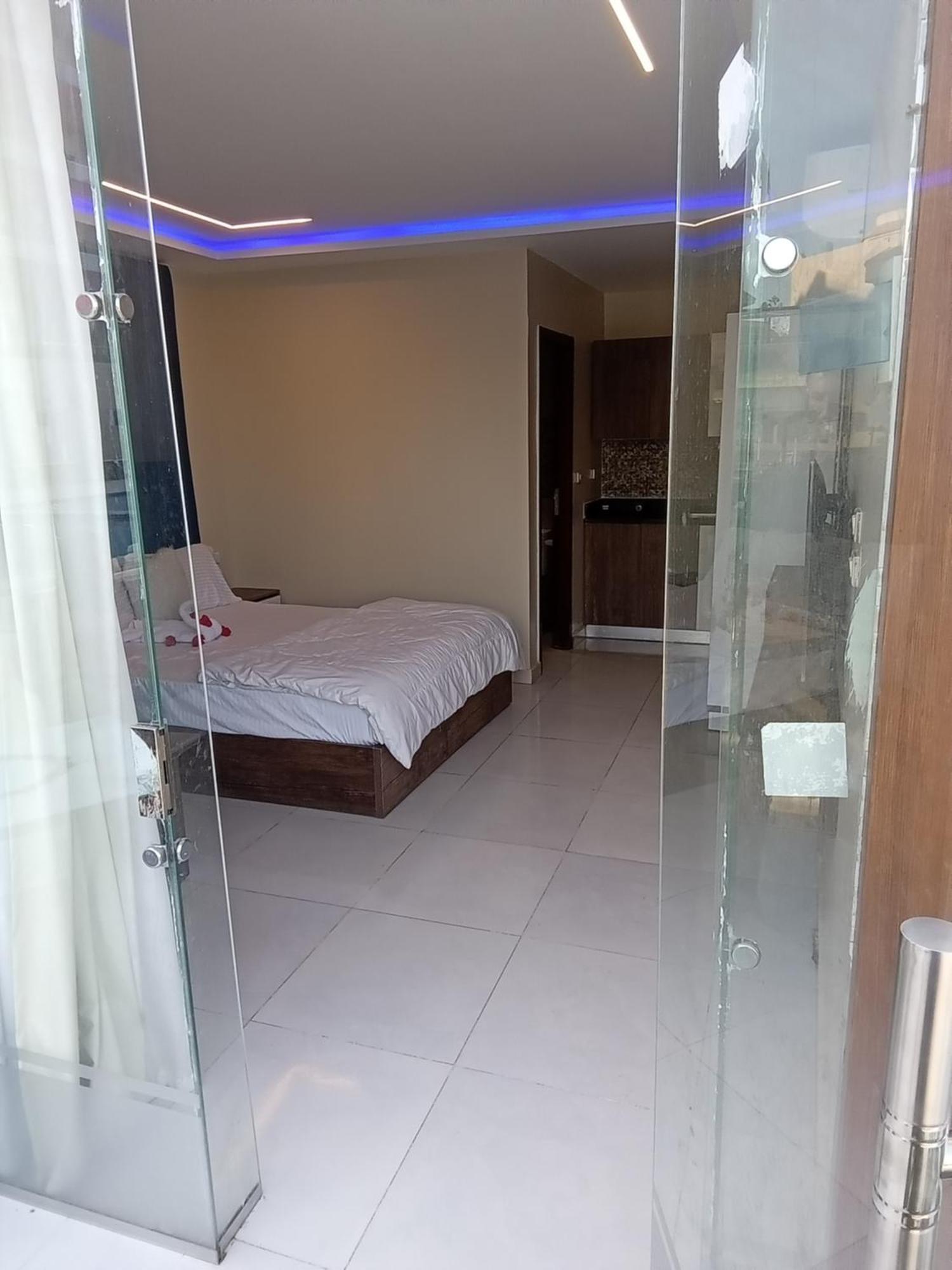 Casablanca Star For Families And Couples Only Apartmán *